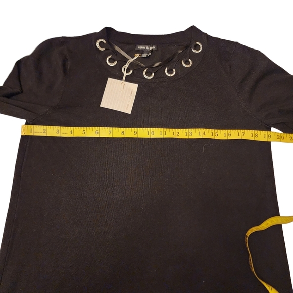 Cable & Gauge Black Sweater - Picture 6 of 11